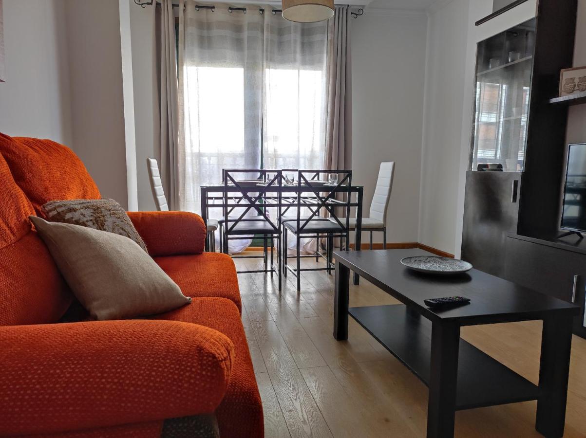 Alojamiento entero, piso 3 habitaciones,5 personas Caldas De Reis Exterior foto